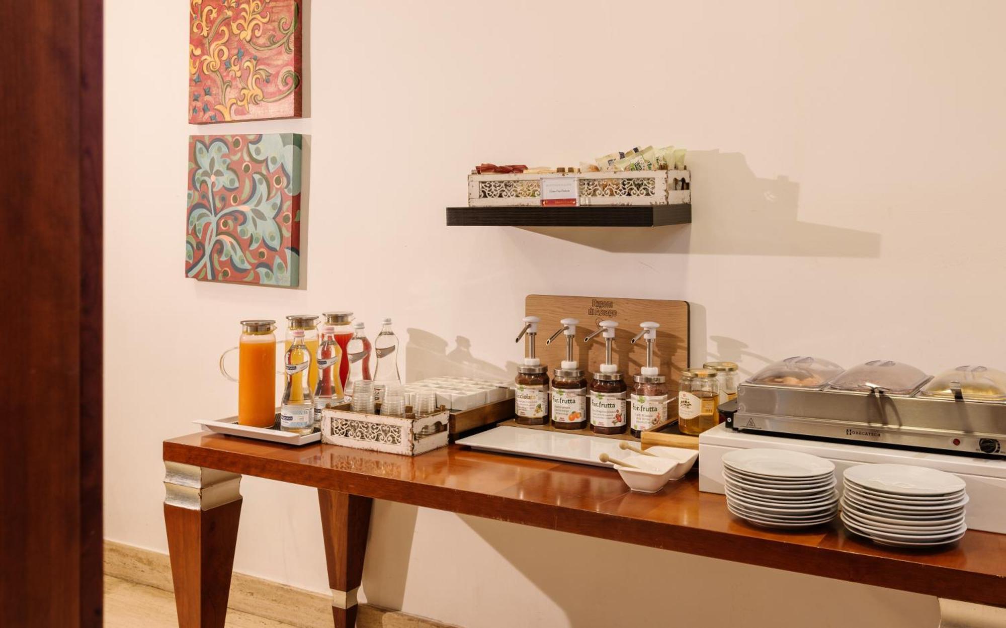 Le Fontane Del Re Bed & Breakfast Caserta Dış mekan fotoğraf