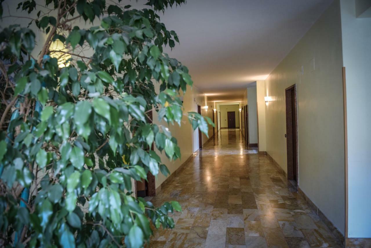 Le Fontane Del Re Bed & Breakfast Caserta Dış mekan fotoğraf