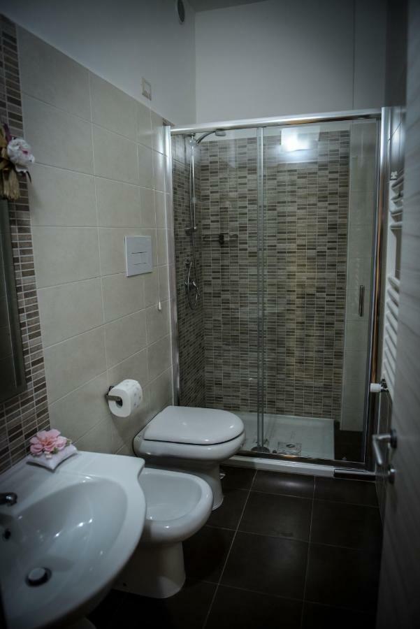 Le Fontane Del Re Bed & Breakfast Caserta Dış mekan fotoğraf